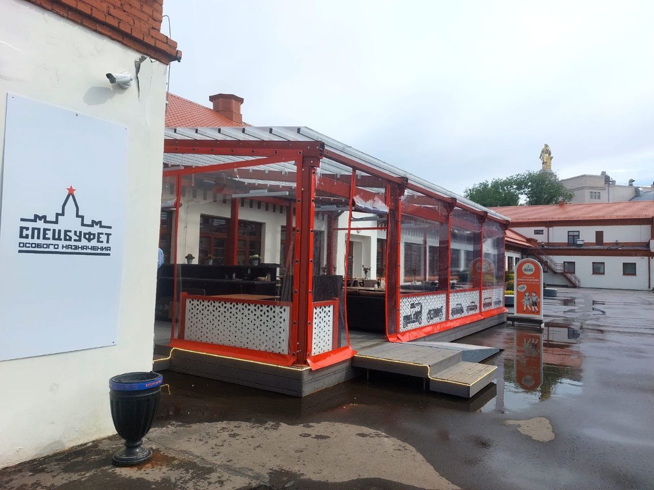 ПВХ шторы для летней террасы кафе в Монастырщине